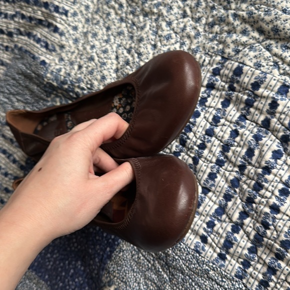 Born Brown Leather Ballet Flats - Picture 4 of 4